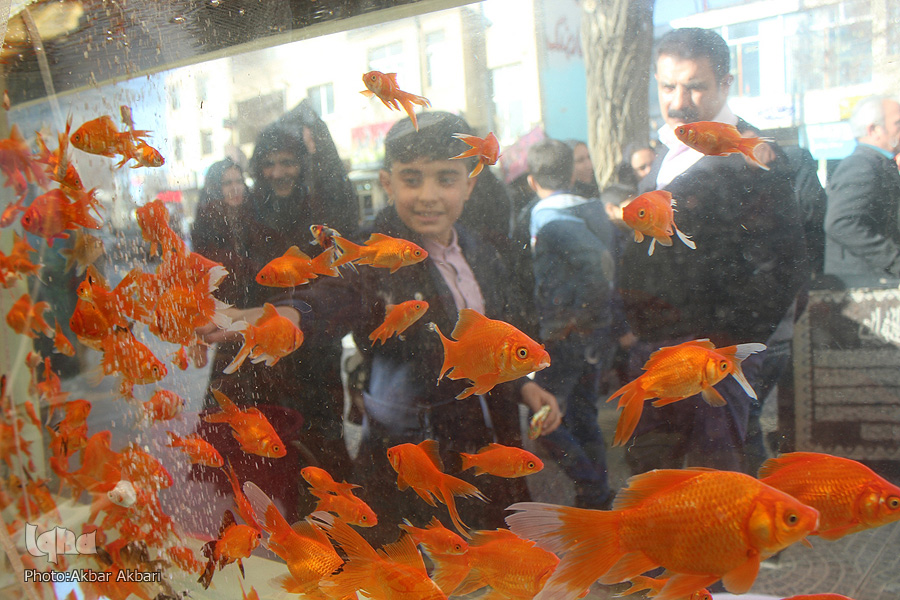 حال و هوای خرید نوروزی در شهرکرد