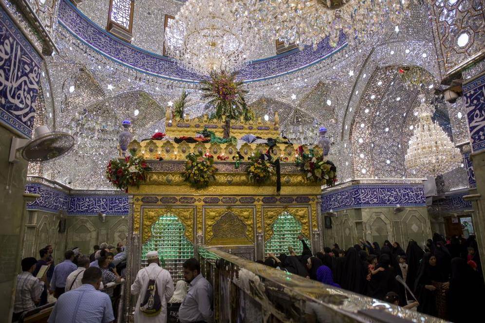 آذین‌بندی آستان عباسی در اعیاد شعبانیه + عکس