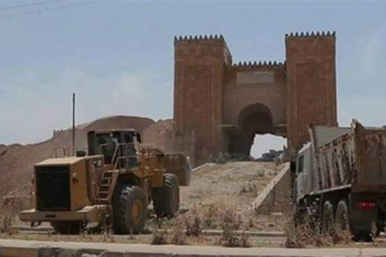 داعش معبد تاریخی موصل را منهدم کرد داعش معبد تاریخی موصل را منهدم کرد