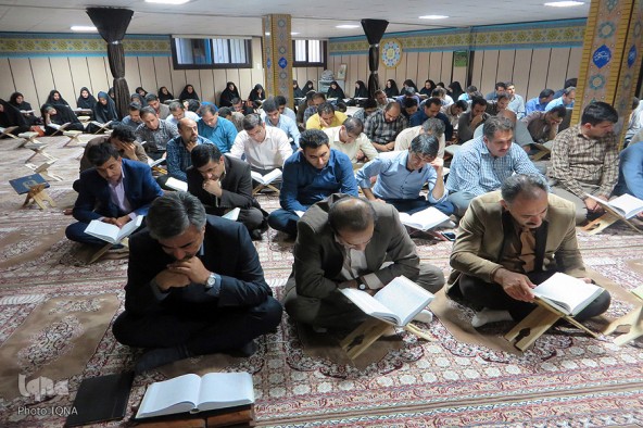 جزء خوانی قرآن کریم / امور مالیاتی لرستان