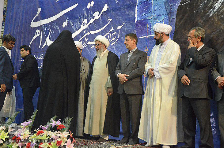 کنگره ملی آیت الله میرزا حسین معتقد اهرمی در شهرستان تنگستان