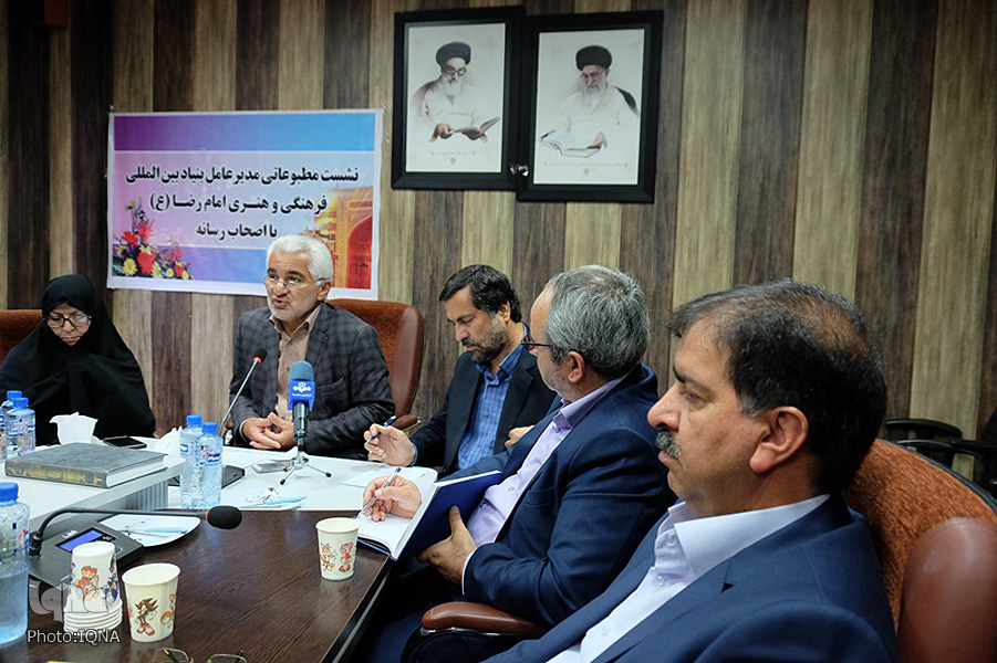 نشست خبری رئیس بنیاد بین‌المللی امام رضا(ع) در یاسوج