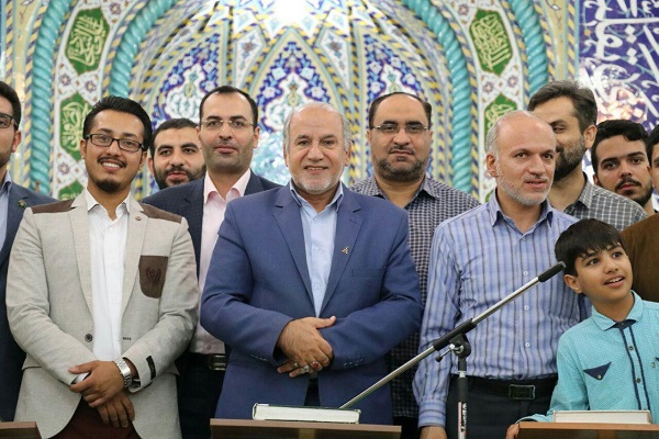 جلسه قرآن «محمدعلی دهدشتی» با حضور جامعه قاریان کاشان برگزار شد