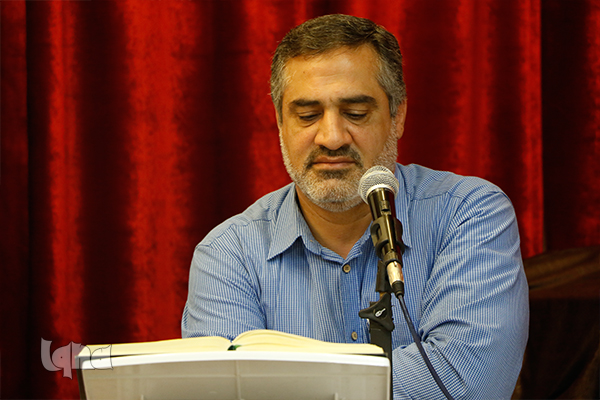 رنگ آمیزی صدا/ تلاوت معنامحور/ تلاوت مورد تحسین ابوالقاسمی و شکستن قالب ها/ تقلیدی خواندن در محافل+صوت و عکس