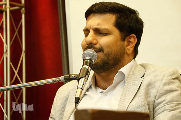 رنگ آمیزی صدا/ تلاوت معنامحور/ تلاوت مورد تحسین ابوالقاسمی و شکستن قالب ها/ تقلیدی خواندن در محافل+صوت و عکس