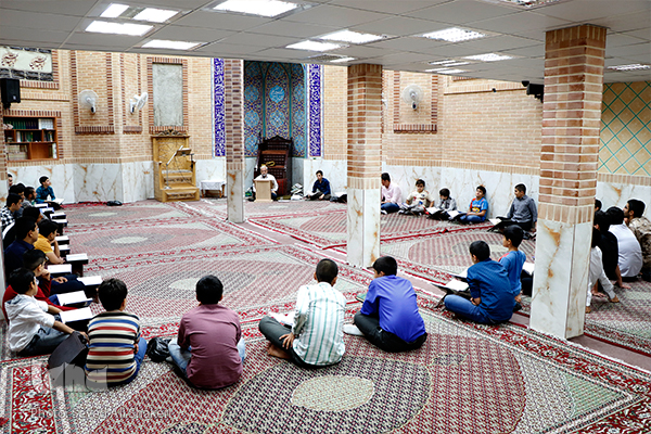 تحصیل، تهذیب، ورزش+صوت و عکس