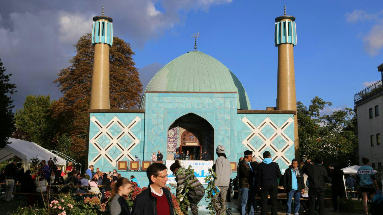 روز درهای باز مساجد در مسجد امام علی(ع) هامبورگ + عکس