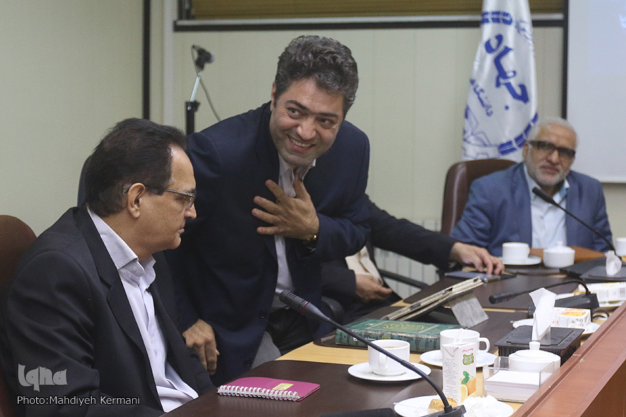 سرگشتگی از شنیدن صدای اذان/ علت بیماری «محمد غفاری» از دیدگاه خود