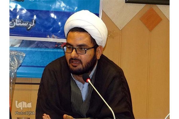 گردهمایی دارالقرآن خانه کارگر سو استفاده از مشکل اقتصادی مؤسسات است