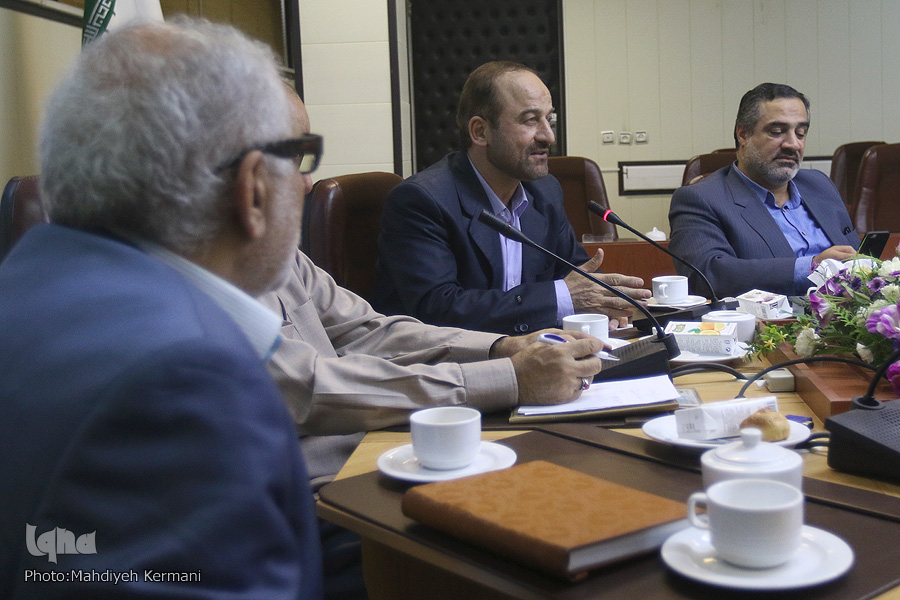 مردی که رکورددار نفَس در تلاوت بود مردی که رکورددار نفَس در تلاوت بود