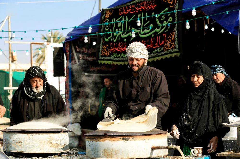 آستان عسکری برای پذیرایی از زائران آماده می‌شود