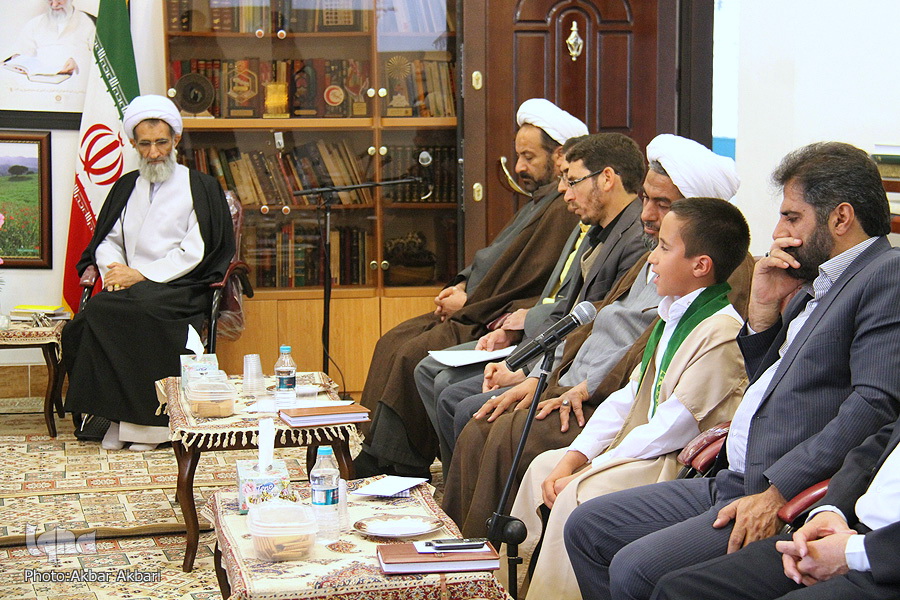 نشست شورای هماهنگی و توسعه فعالیت های قرآنی چهارمحال و بختیاری‎