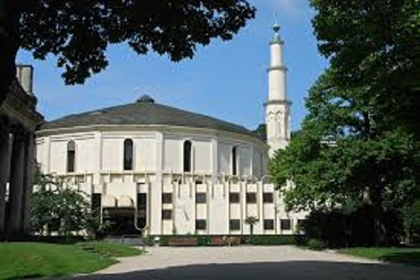 شدت گرفتن انتقادات علیه مسجد بروکسل به دلیل نشر افراط&zwnj;گری سعودی 