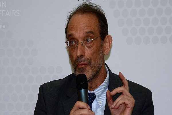 نگرانی مسلمانان از سخنان وزیر اتریشی علیه حجاب