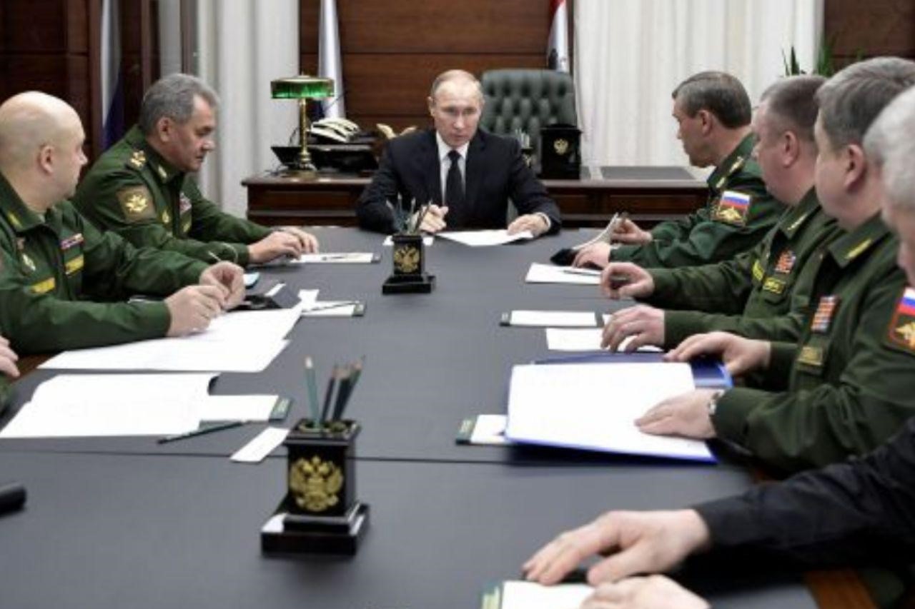 روسیه: آمریکا اعضای داعش را آموزش نظامی داده است