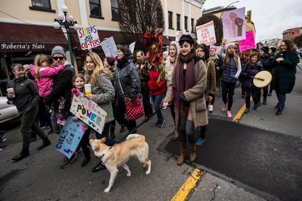 زنان کانادا به تظاهرکنندگان علیه ترامپ پیوستند/ انگلیسی