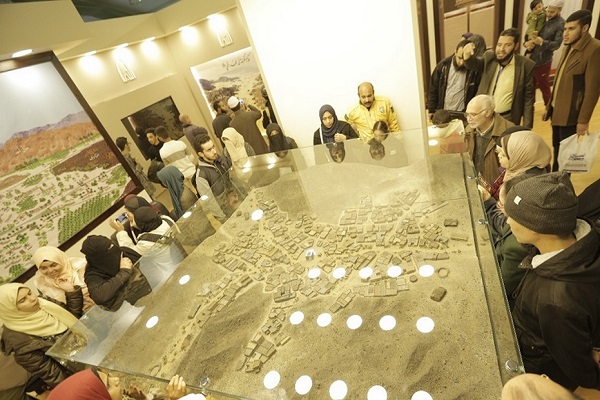 استقبال گسترده از غرفه «سیره نبوی» نمایشگاه قاهره استقبال گسترده از غرفه «سیره نبوی» نمایشگاه قاهره