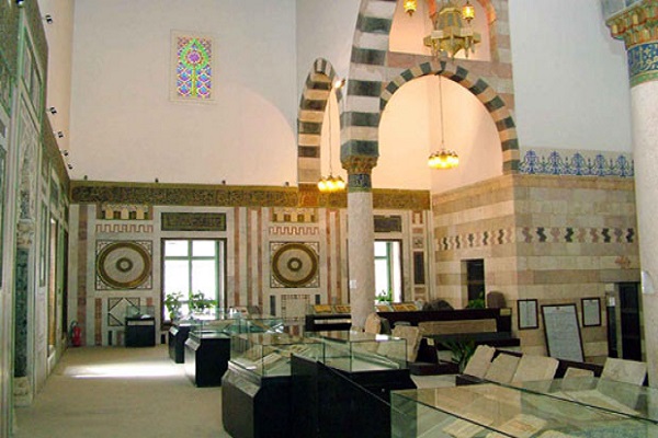 نمایش نسخ خطی قرآن در موزه خوشنویسی دمشق نمایش نسخ خطی قرآن در موزه خوشنویسی دمشق