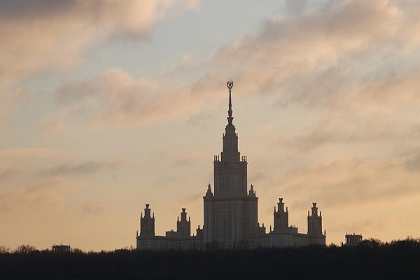 آزادی حمل نمادهای دینی در دانشگاه مسکو