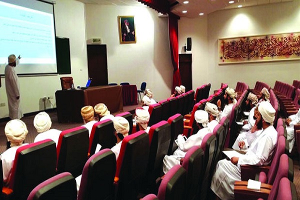 برنامه آموزش و پرورش عمان در دانش‌افزایی معلمان قرآنی