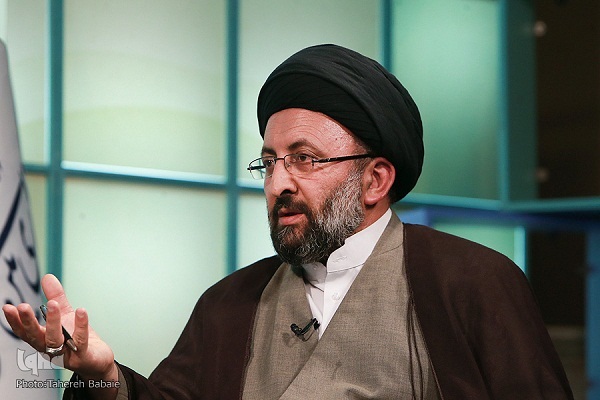 عیدانه سال 97 تشکل‌های قرآنی/ اردیبهشت و ادغام اتحادیه‌ها