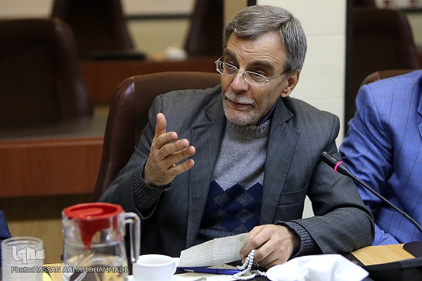 استاد «دهدشتی»؛ هنرمندی چندمنظوره/ شخصیتی که مصداق بارز «فَرِحِينَ بِمَا آتَاهُمُ اللَّهُ» است