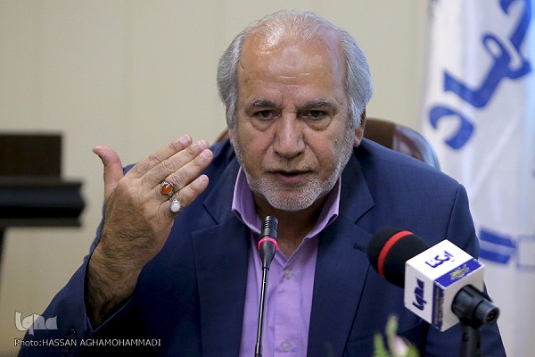 استاد «دهدشتی»؛ هنرمندی چندمنظوره/ شخصیتی که مصداق بارز «فَرِحِينَ بِمَا آتَاهُمُ اللَّهُ» است