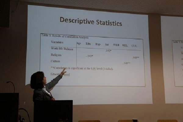 هم&zwnj;اندیشی&laquo;نقش زنان مسلمان در اروپا&raquo; در آلمان+عکس