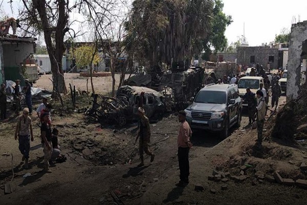 انفجار شدید مسجد «شیخ زاید» عدن انفجار شدید مسجد «شیخ زاید» عدن