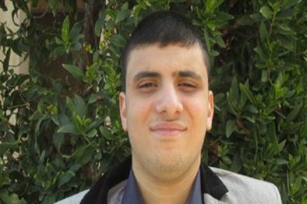 موفقیت جوان اوتیسمی در حفظ کامل قرآن موفقیت جوان اوتیسمی در حفظ کامل قرآن