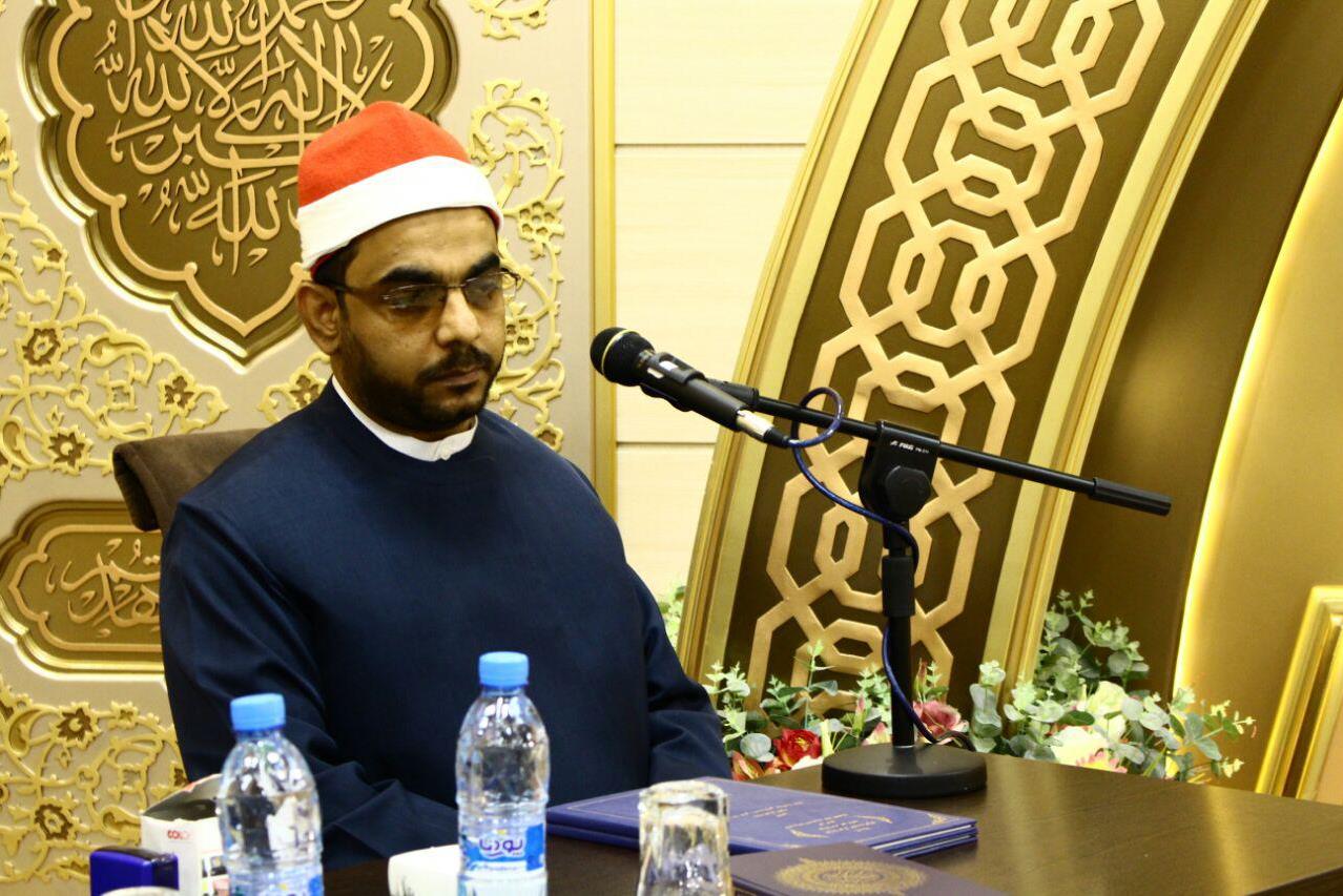 قاری ممتاز مصری: حضور قرآن آموز نزد استاد از شروط آموزش تخصصی قرآن است