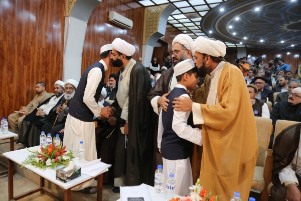 درخشش نوابغ قرآنی عراق در جشنواره نسیم کربلا در پاکستان