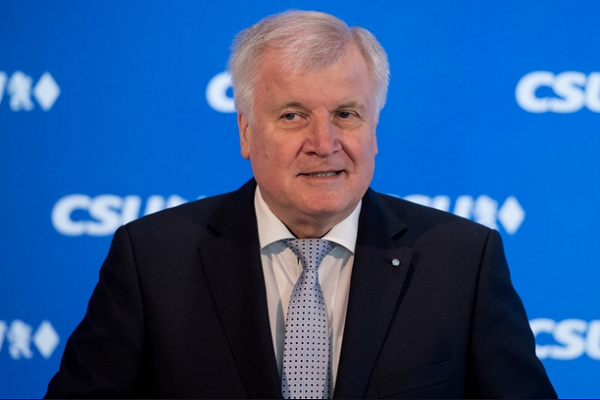 گذری بر اسلام‌ستیزی در آلمان/ پشت پرده حمله به برخی از مساجد /در حال تکمیل