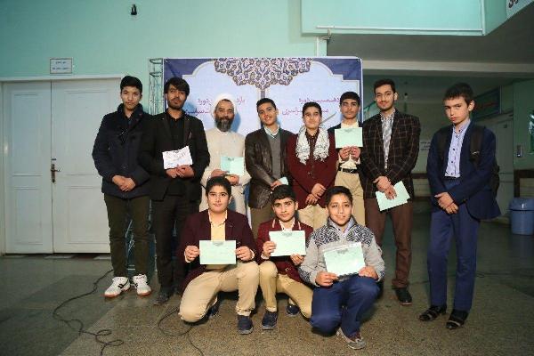 ارسال نشود////حال و هوای روز پنجم بزرگترین رویداد قرآنی غیردولتی/ رقابت 835 متسابق