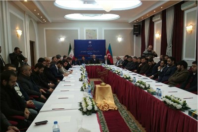 ارادت شاعرانه به حضرت زهرا(س) در همایش باکو ارادت شاعرانه به حضرت زهرا(س) در همایش باکو