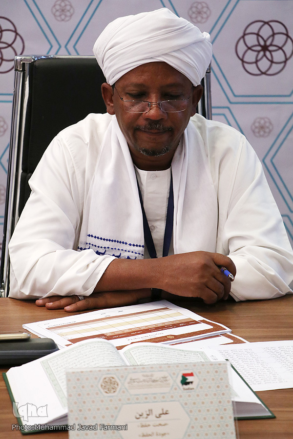 نقش تأثیرگذار «خلاوی» سودان در تربیت حافظان قرآن / ضرورت الگوگیری از مسابقات روشندلان ایران