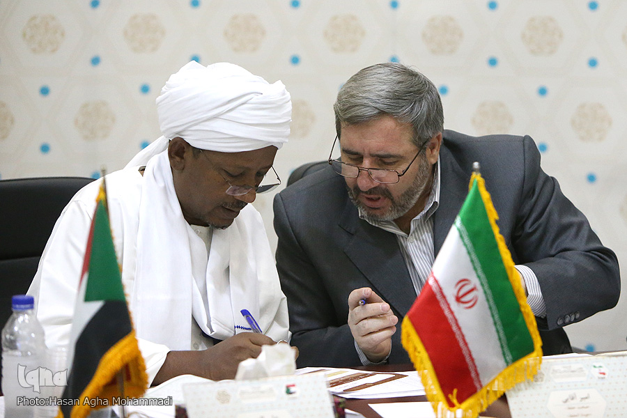 نقش تأثیرگذار «خلاوی» سودان در تربیت حافظان قرآن / ضرورت الگوگیری از مسابقات روشندلان ایران