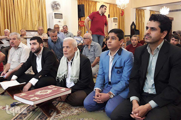 محبت و ارادت مثال زدنی لبنانی ها به مقام معظم رهبری+عکس