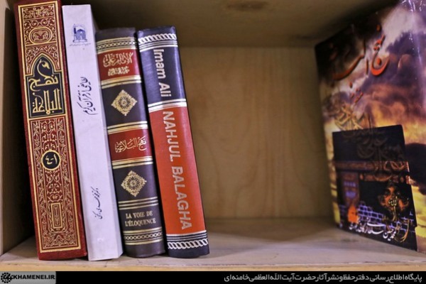 رهبر معظم انقلاب کدام تفاسیر قرآن را به مسجد ابوذر هدیه کردند