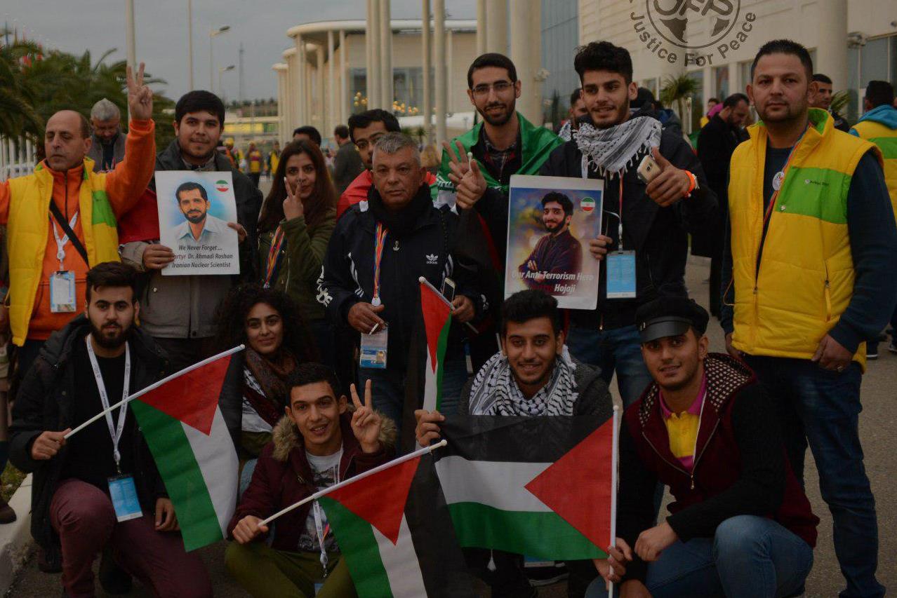 برافراشتن پرچم فلسطین در بزرگترین فستیوال دانشجویان جهان برافراشتن پرچم فلسطین در بزرگترین فستیوال دانشجویان جهان
