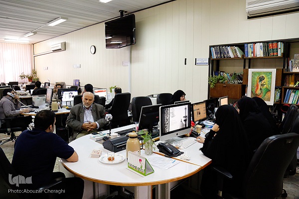 17 سال با قرآن در زندان اوین/ اعدامیانی که از مرگ نجات یافتند/ دلربایی قرآن از هواپیماربایان