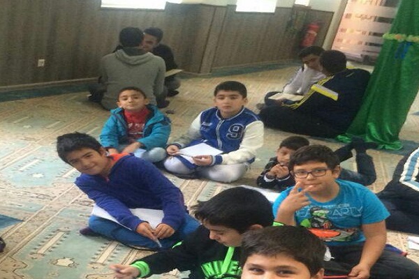 آماده**فعال قرآنی هلند:عدم شکوفایی استعدادهای قرآنی در هلند؛ نبود کلاس‌های آموزش قرآن