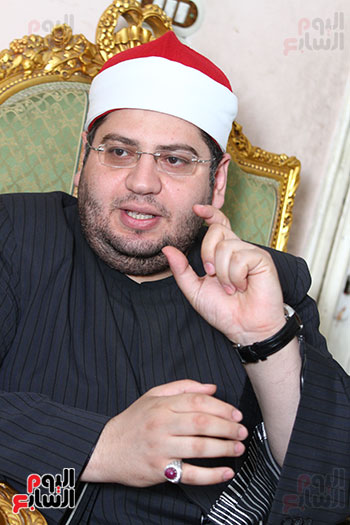 از حضور در مسابقات بین المللی ایران تا تلاوت در حضور رئیس جمهور مخلوع