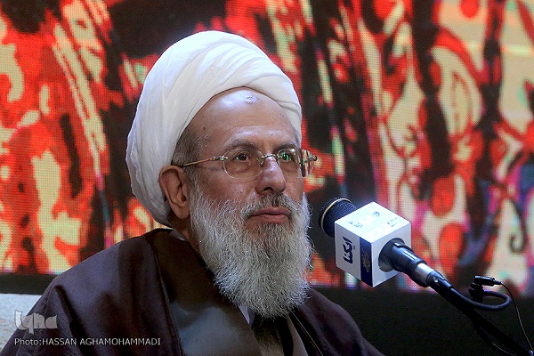 رد نشود ///«خودسازی»، مهم‌ترین رمز حصول تلاوت خاشعانه و لحن با طراوت معنوی