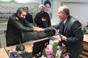 آیین تجلیل از خانواده های شهدای اداره کل تعاون کار و رفاه اجتماعی استان زنجان