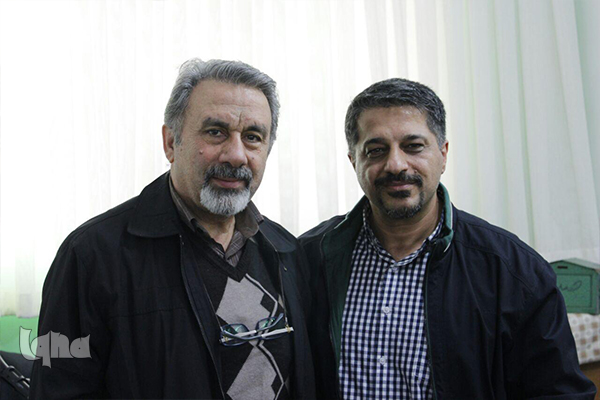 دیدار مدیر مدرسه پس از 32 سال در جلسه قرآن + عکس