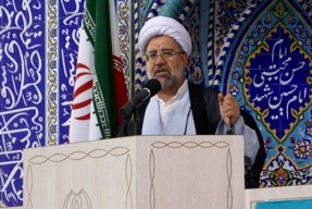 ترویج فرهنگ ایثار اهرم مقابله با شبیخون فرهنگی است.