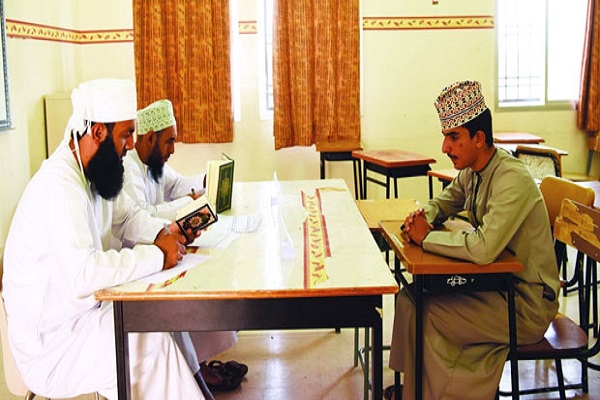 رقابت 414 نفر در مسابقات ملي قرآن دانش&zwnj;آموزی عمان