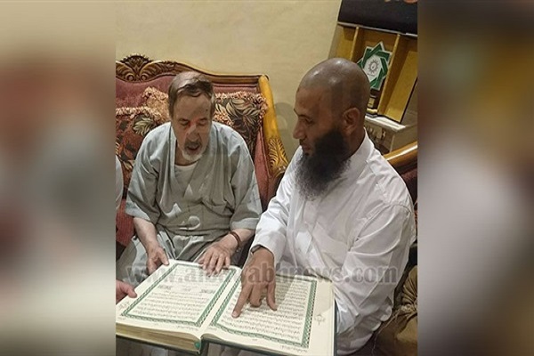 عثمان طه و کتابت قرآن به همه روایات