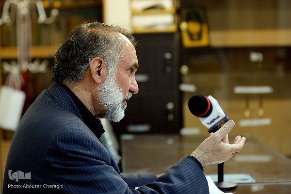 اعتکاف را مانند نماز با خشوع انجام دهیم/اعتکاف شعار نهضت اسلامی